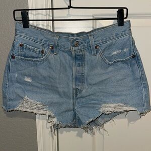 Levi’s light wash jean shorts